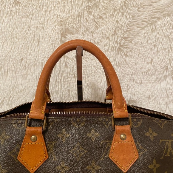 Louis Vuitton Viintage Monogram Speedy 35 - Picture 13 of 14